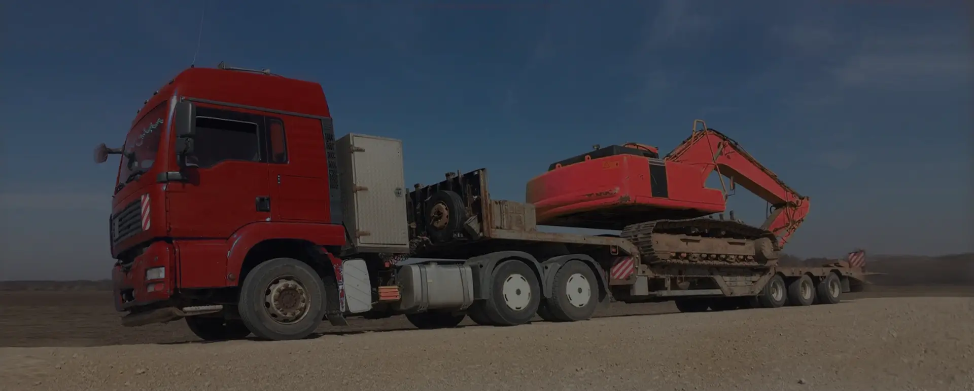 Онлайн калькулятор для расчета полной цены автомобильного транспорта для доставки негабаритных и тяжеловесных грузов по России из Южно-Курильска